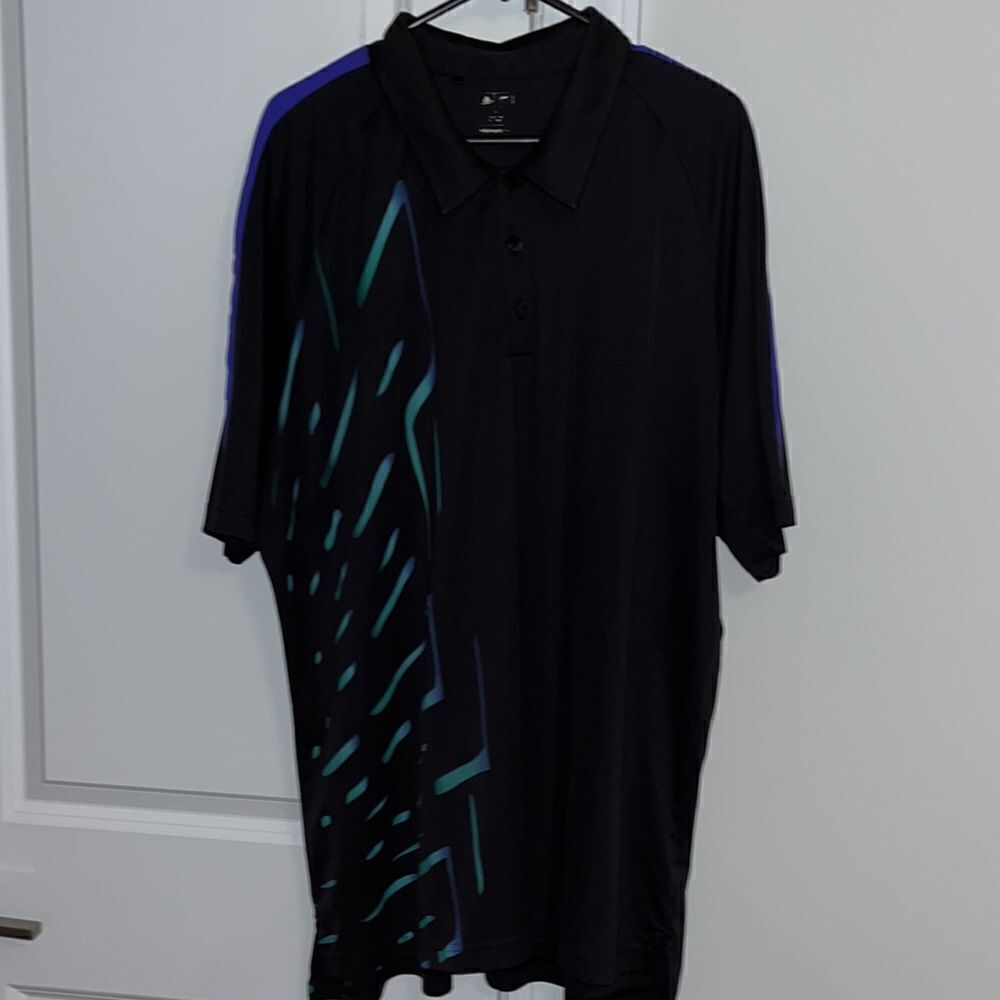 Worn men’s Black Geo Tiger Print Adidas Golf Polo Shirt 2XL w/hole on sleeve